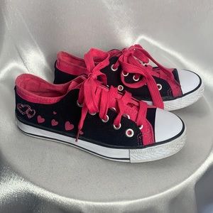 ❤️ GIRLS HEART SNEAKERS